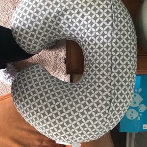Baby boppy pillow like new